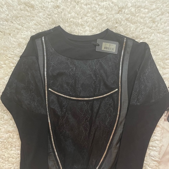 NU Other - Mens fashion sweatshirt
